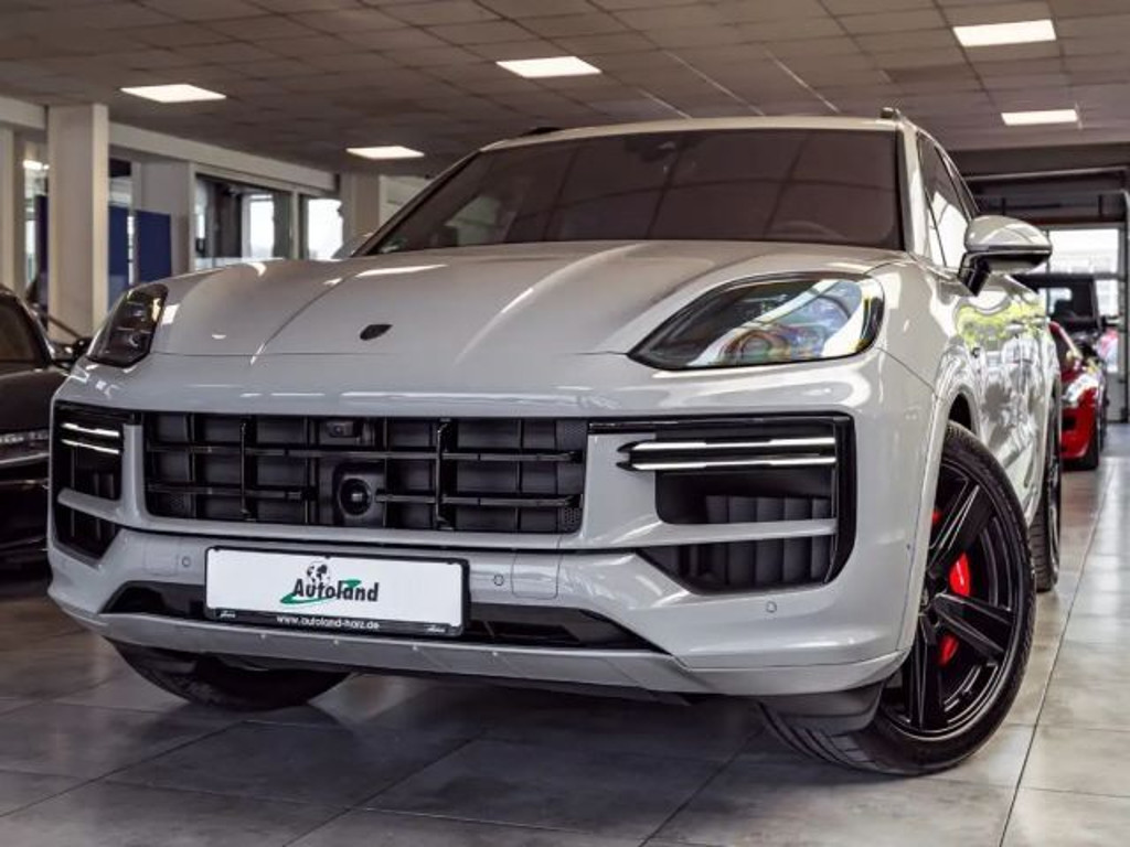 Porsche Cayenne E-Hybrid Turbo