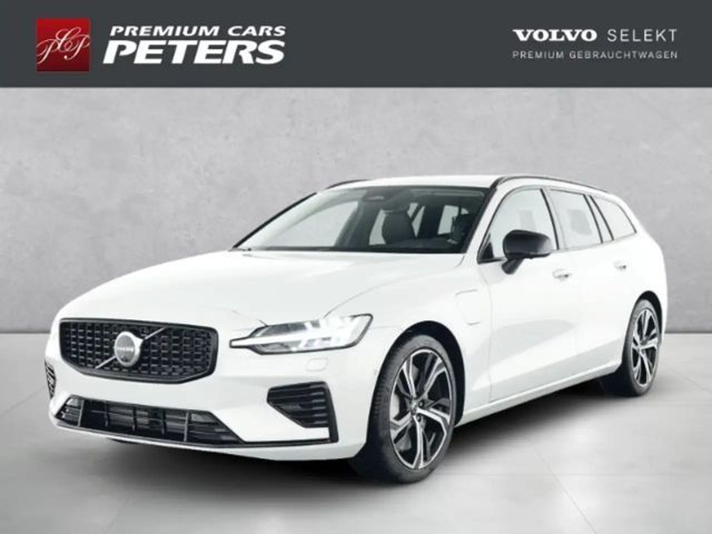 Volvo V60 AWD Hybrid Recharge Plus Dark