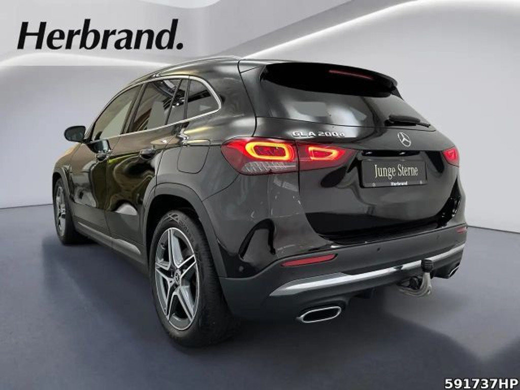 Mercedes-Benz GLA-Klasse
