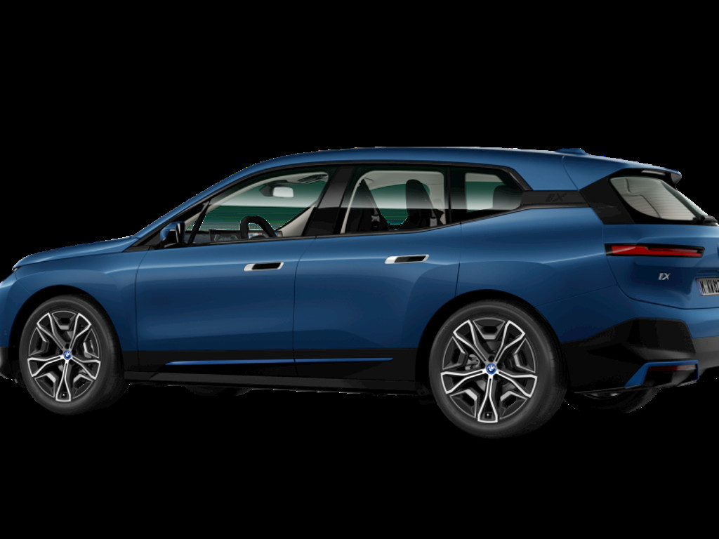 BMW iX