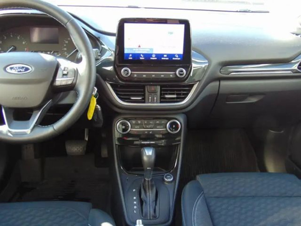 Ford Puma EcoBoost Titanium