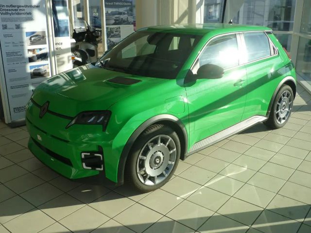 Renault 5 E-Tech Evolution