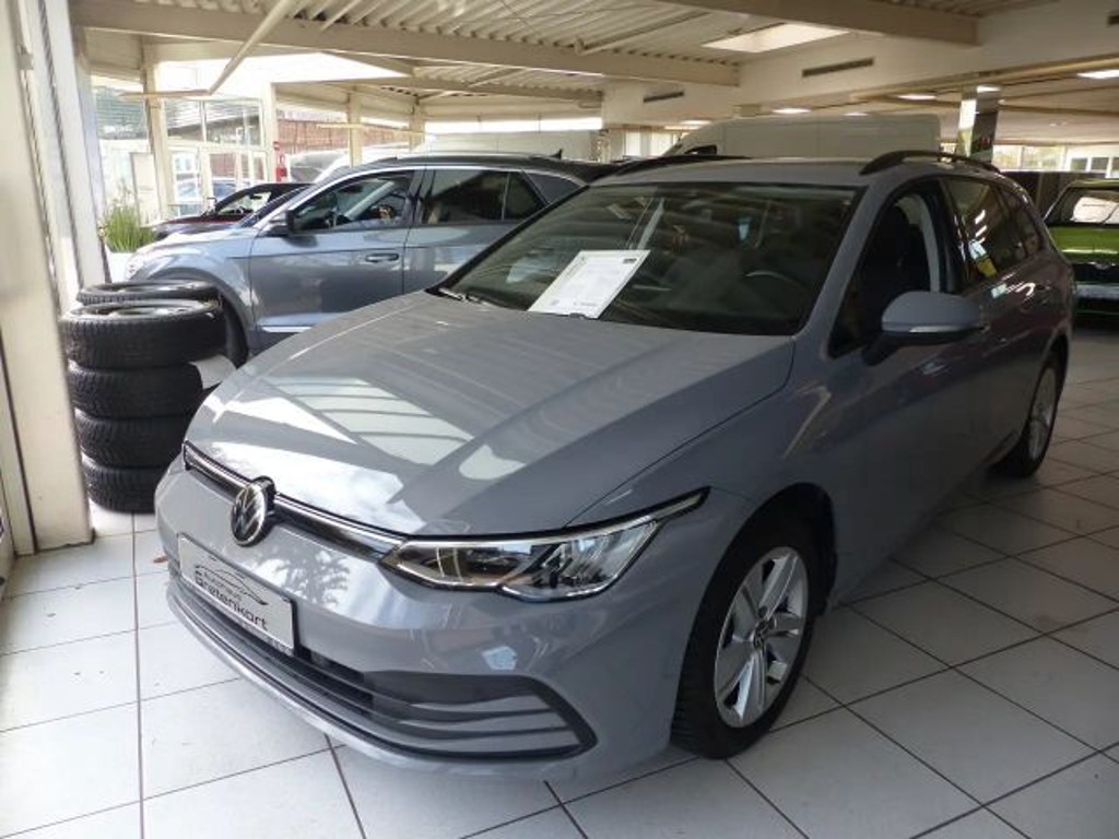 Volkswagen Golf Life Variant