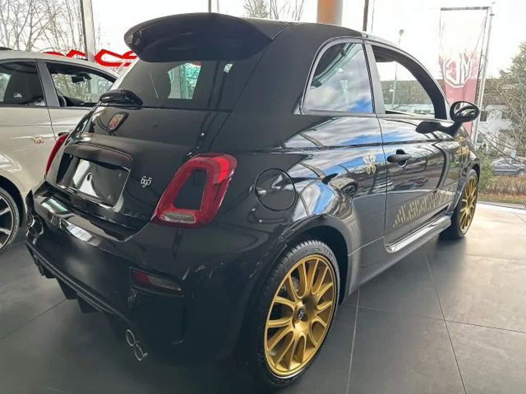 Abarth 695