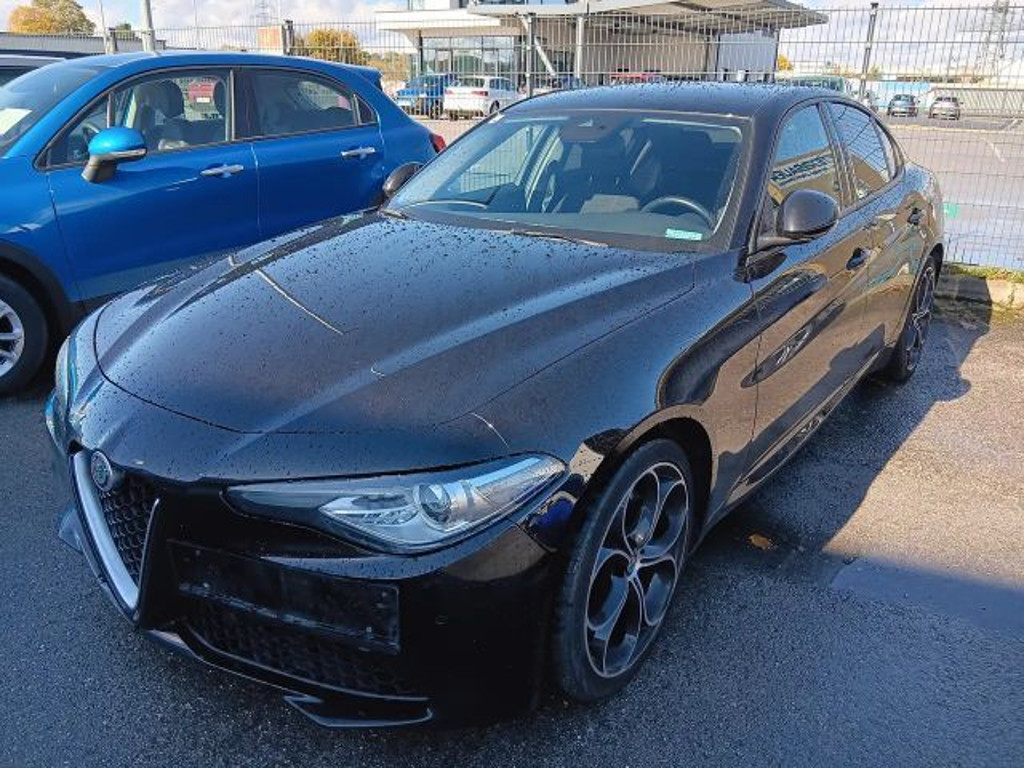 Alfa Romeo Giulia Super RWD