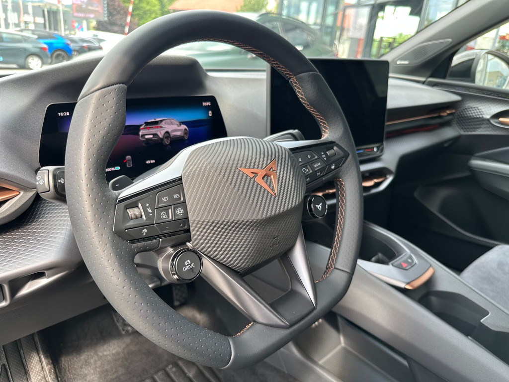 Cupra Raval