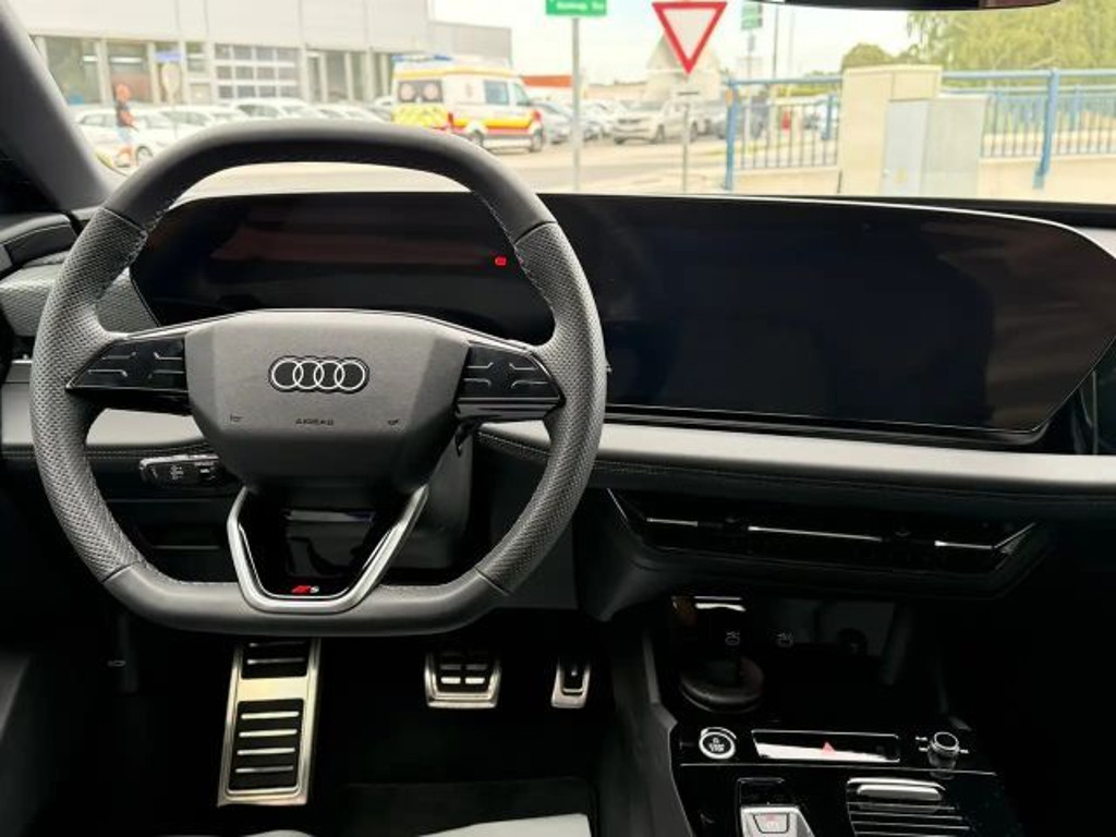 Audi A6 e-tron