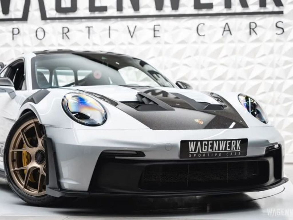 Porsche 992
