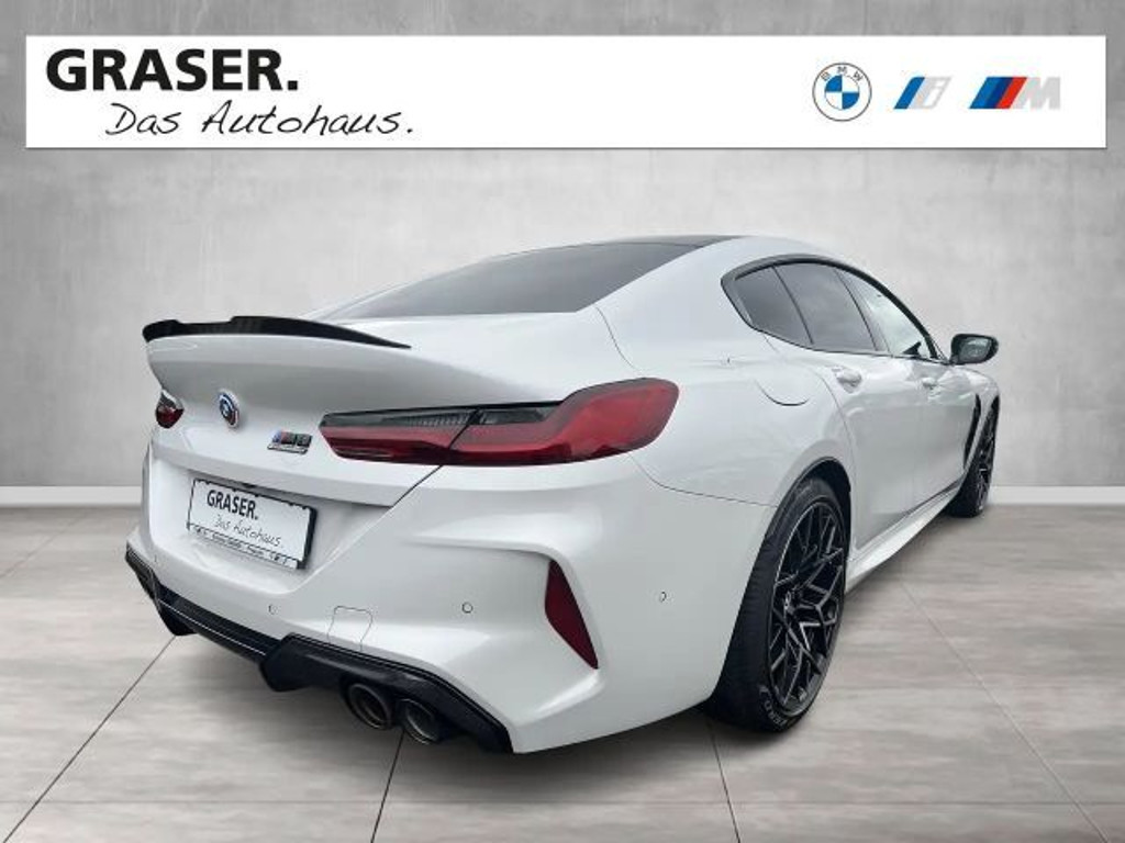 BMW M8