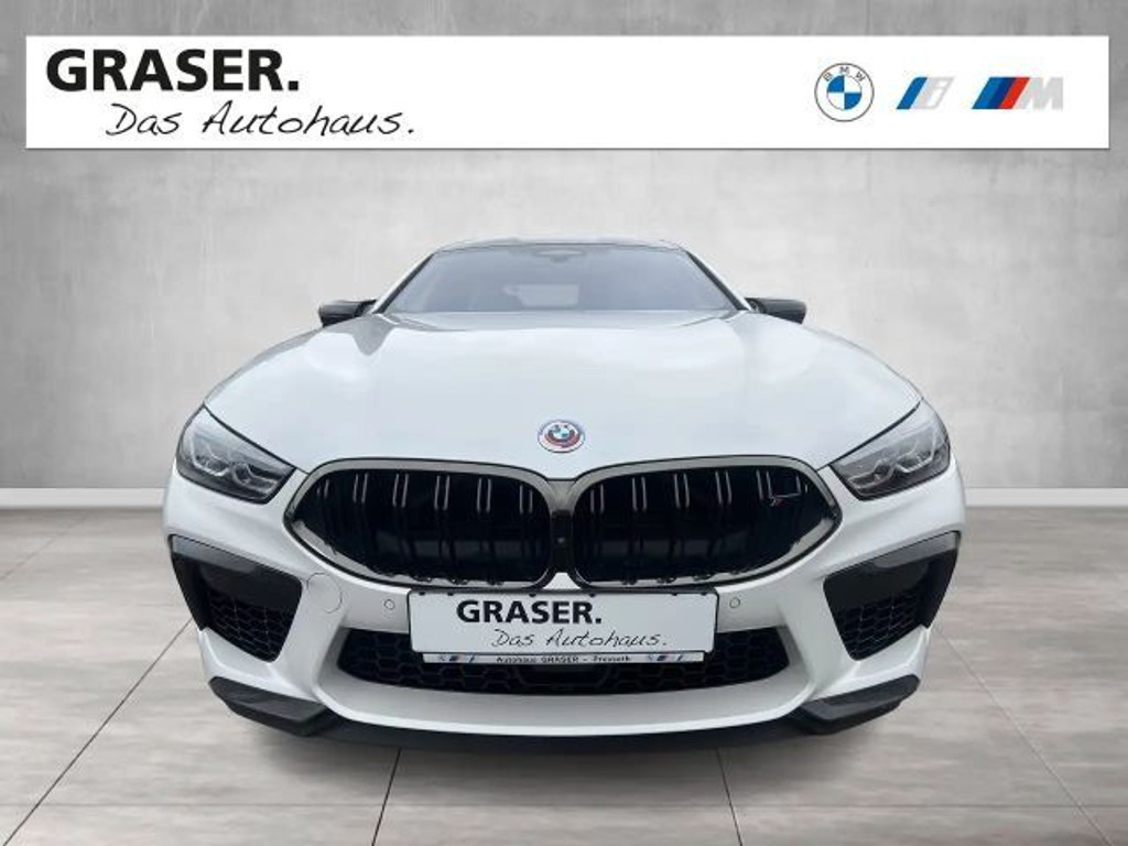 BMW M8