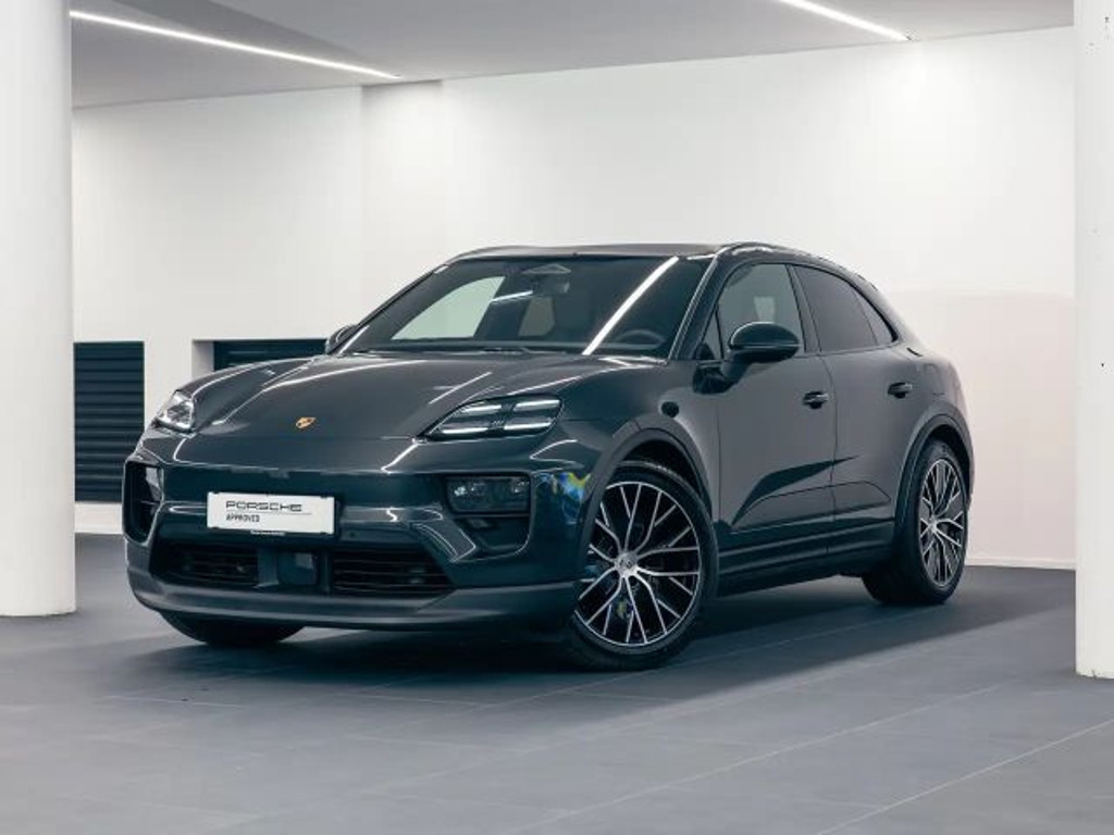 Porsche Macan 4
