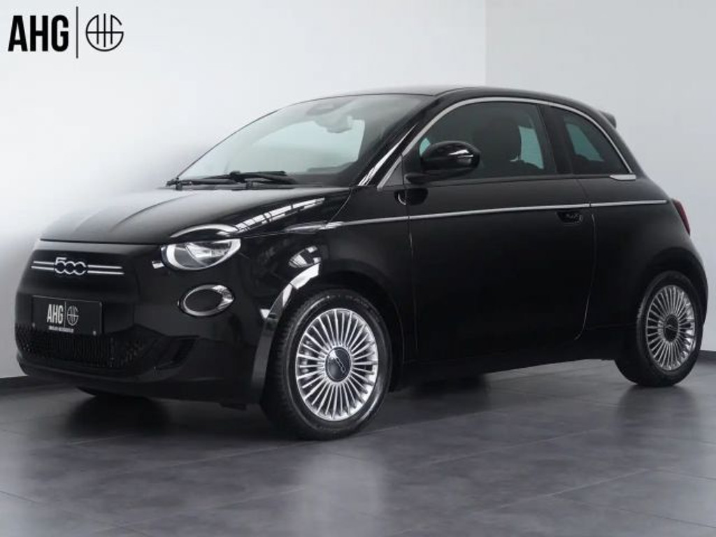 Fiat 500e 87KW/42kWh/DC-LADEN/CARPLAY/DAB/SOH