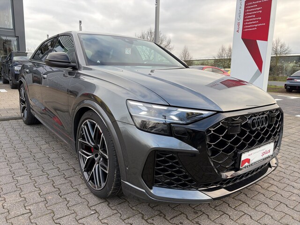 Audi RS Q8