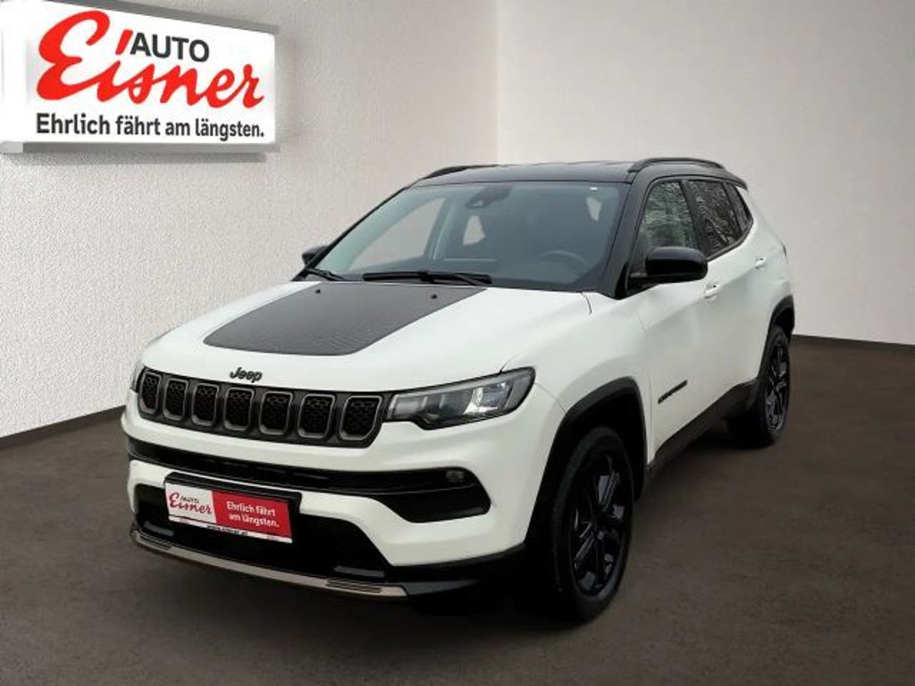 Jeep Compass 1.3 PHEV UPLAND AT
