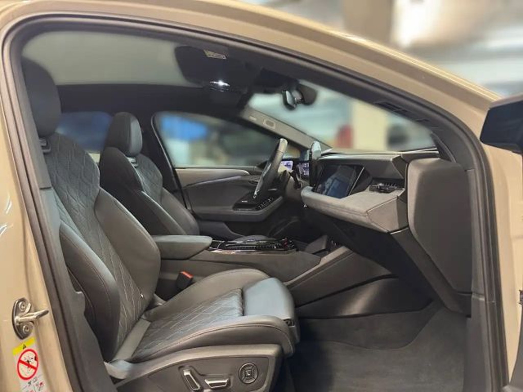 Audi S6 e-tron