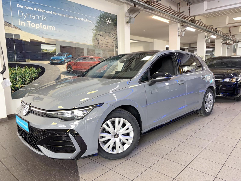 Volkswagen Golf DSG R-Line 1.5 eTSI