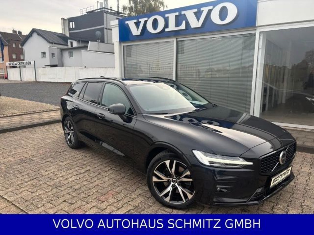 Volvo V60 Plus Dark