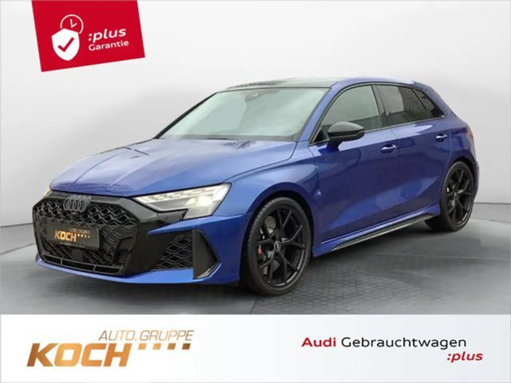 Audi RS3 Sportback Sedan Quattro S-Tronic