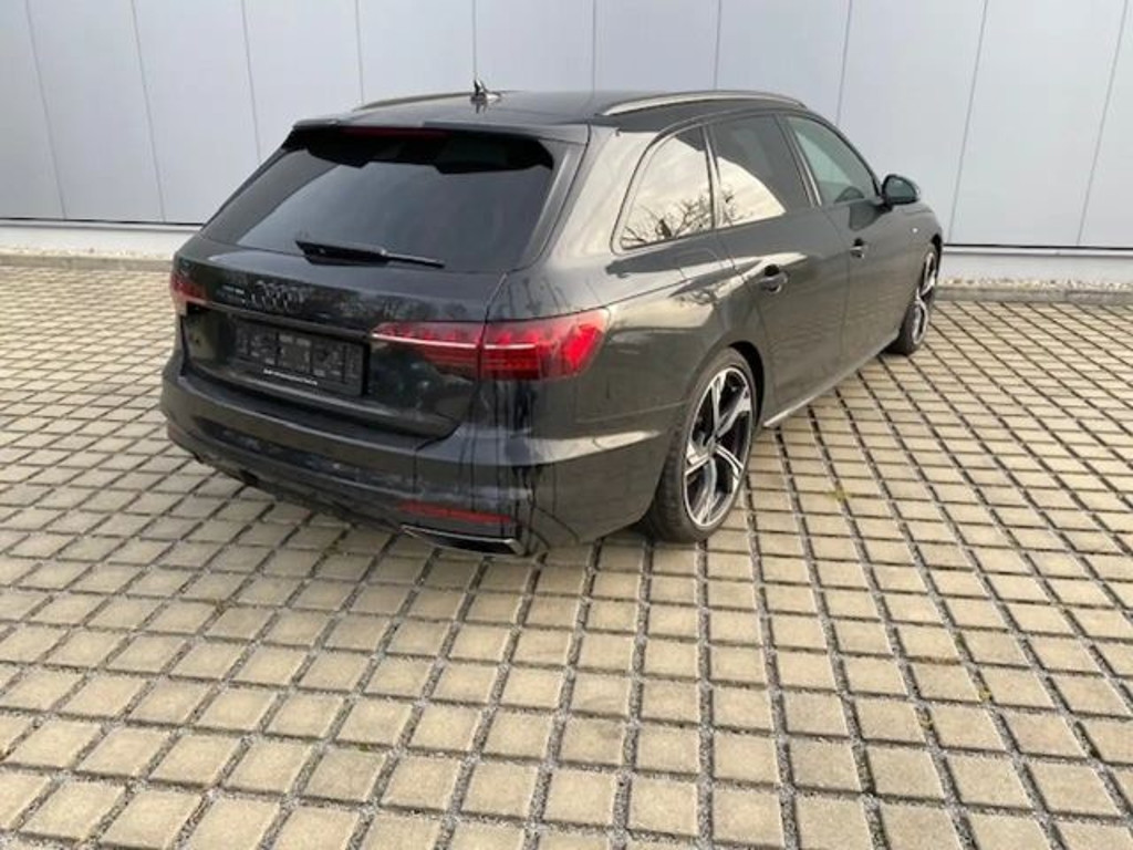 Audi A4 Avant Competition S-Line S-Tronic 40 TFSI