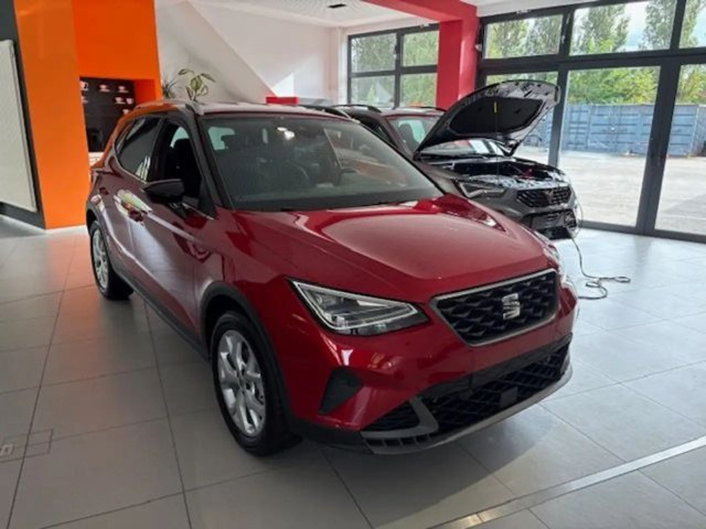 Seat Arona