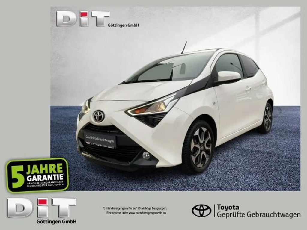 Toyota Aygo Hatchback 1.0 VVT-i X-sky