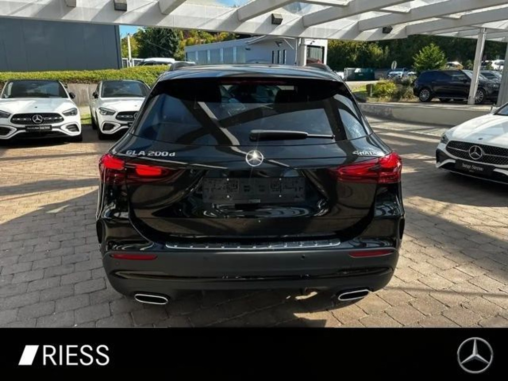 Mercedes-Benz GLA-Klasse