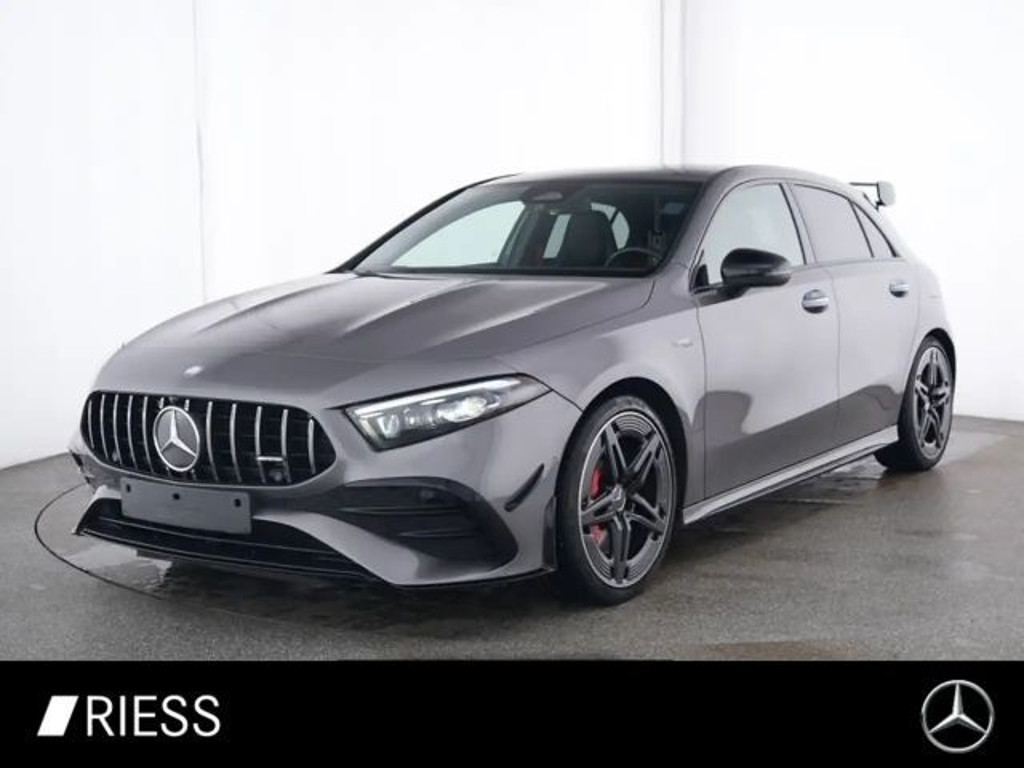 Mercedes-Benz A-Klasse A 35 AMG 4MATIC AMG Line