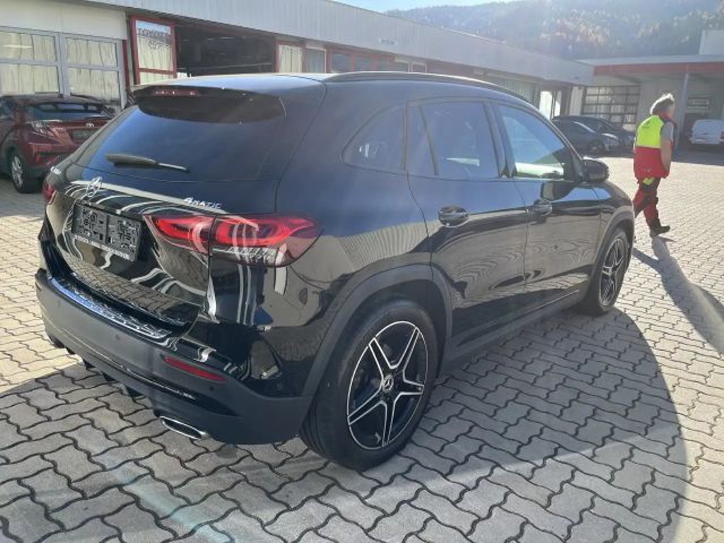 Mercedes-Benz GLA-Klasse
