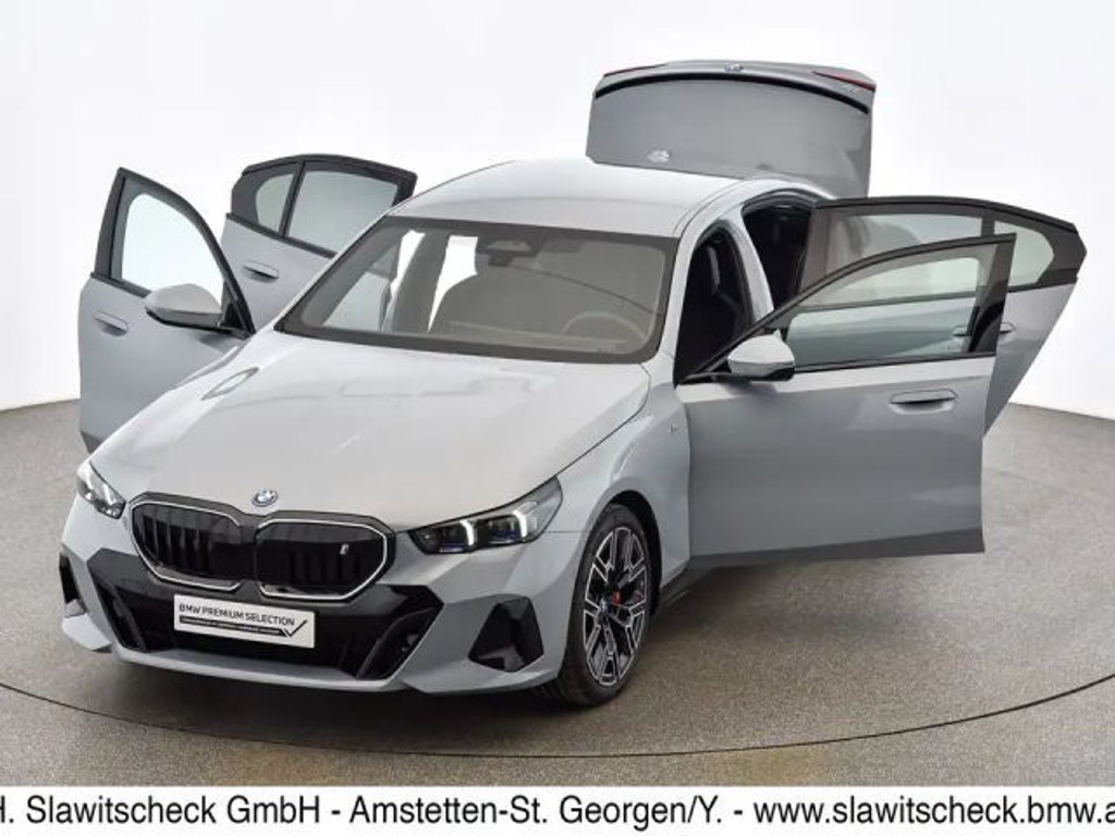 BMW i5