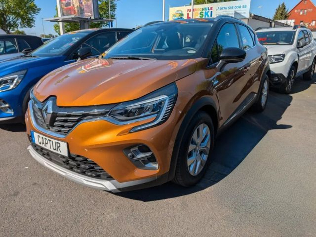 Renault Captur Intens E-Tech Hybrid
