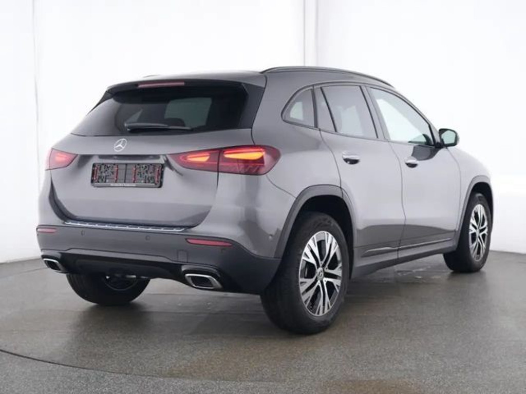 Mercedes-Benz GLA-Klasse GLA 180 Progressive