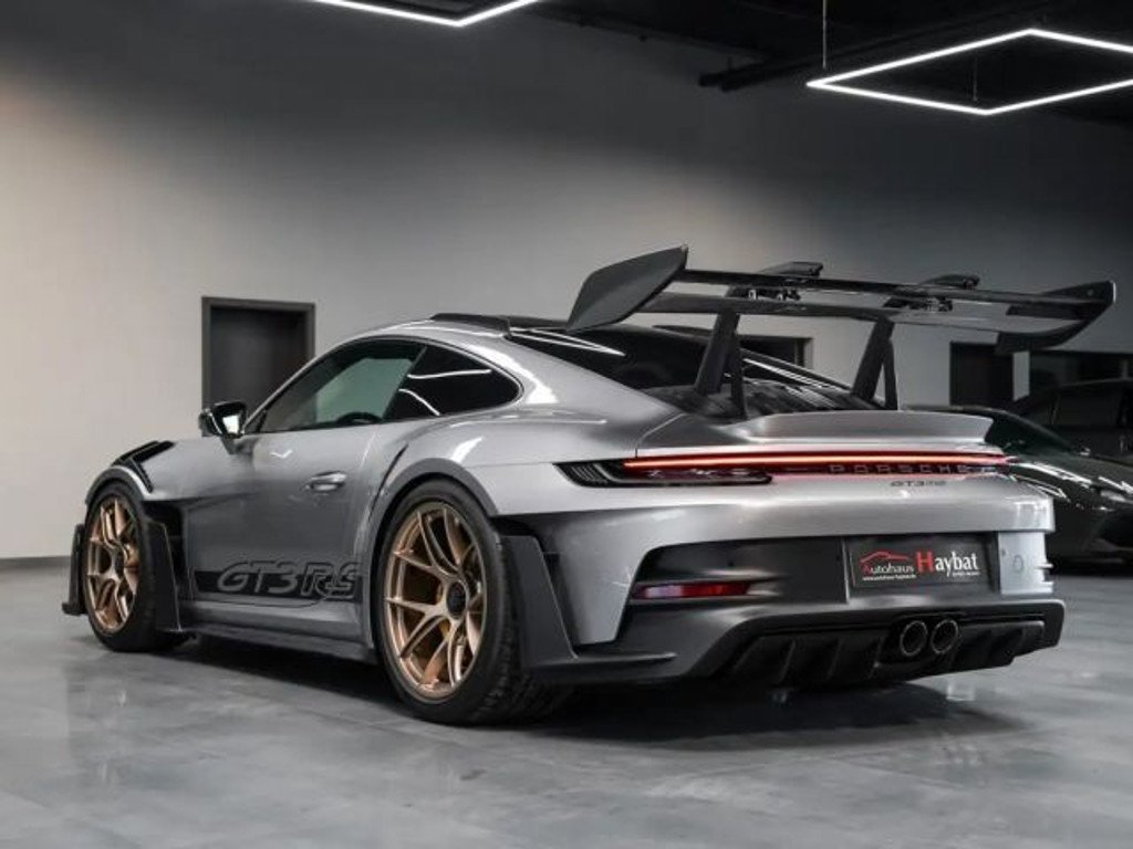 Porsche 992