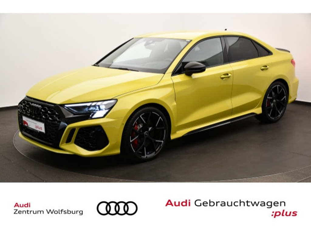 Audi RS3 Sedan Quattro S-Tronic