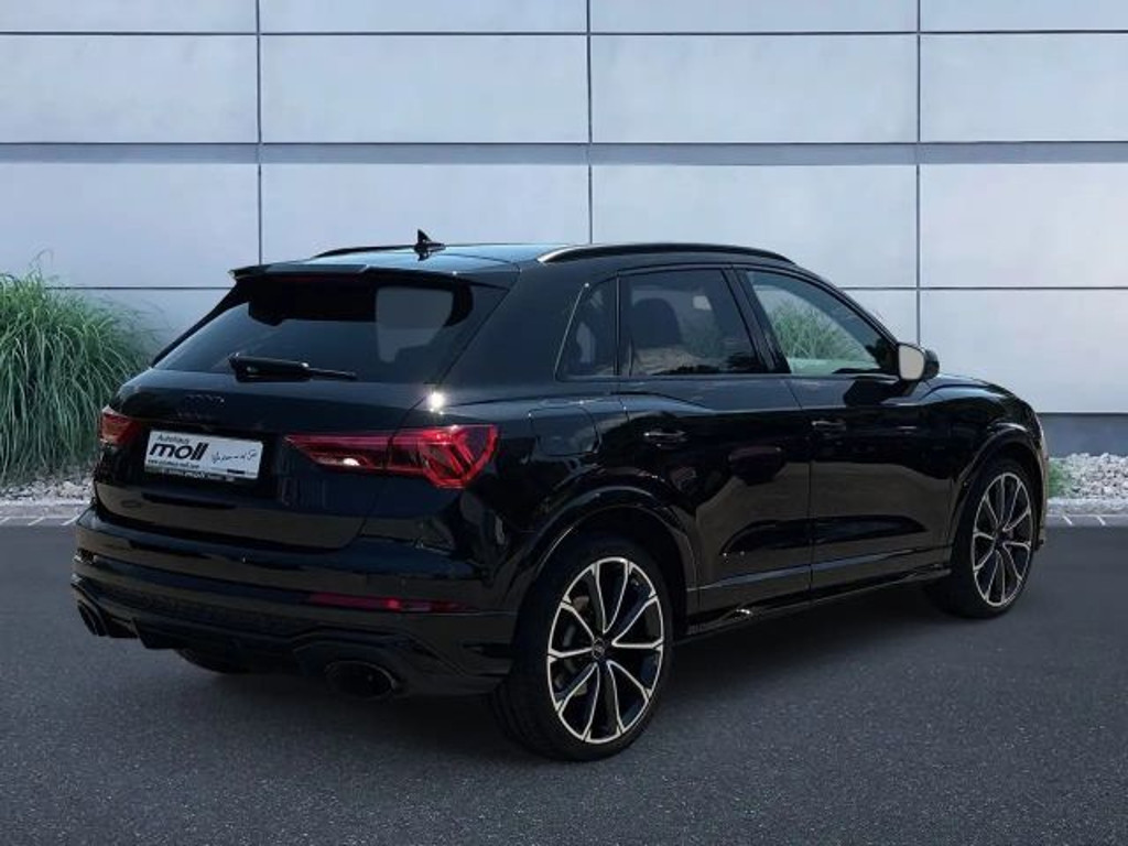 Audi RS Q3 S-Tronic