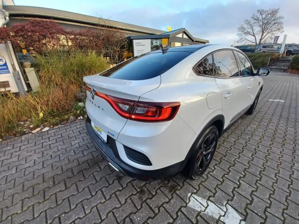 Renault Arkana RS E-Tech Hybrid