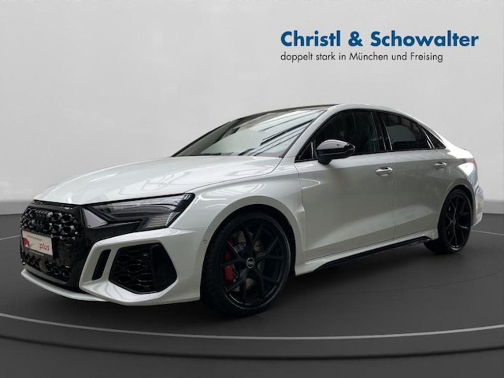 Audi RS3 Sedan Quattro S-Tronic