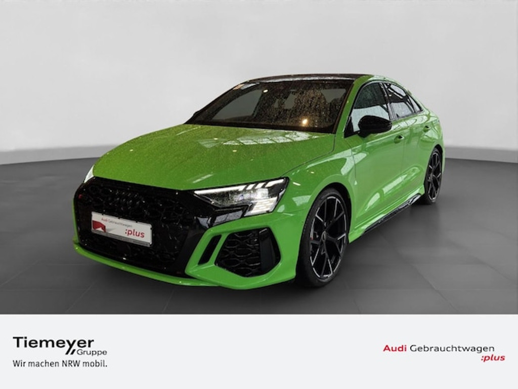 Audi RS3 Sedan Quattro S-Tronic