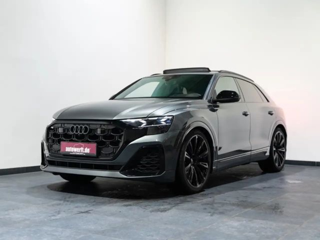 Audi SQ8 EXCLUSIVE BLACK PANO AHK MATRIX HUD 3D B&O 23Z 4x