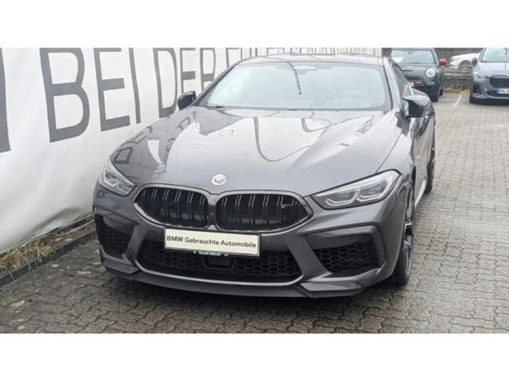 BMW M8