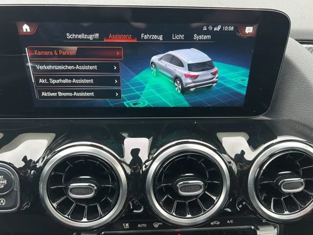 Mercedes-Benz GLA-Klasse