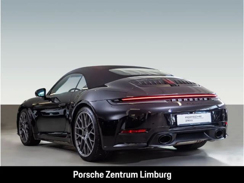 Porsche 992