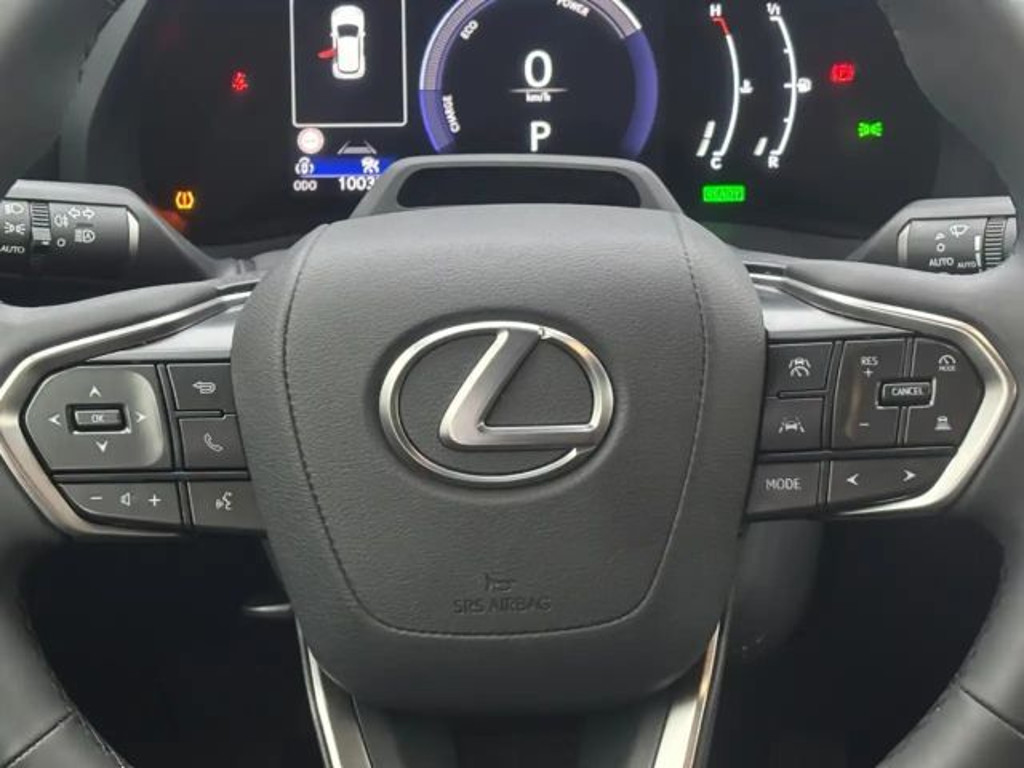 Lexus LBX