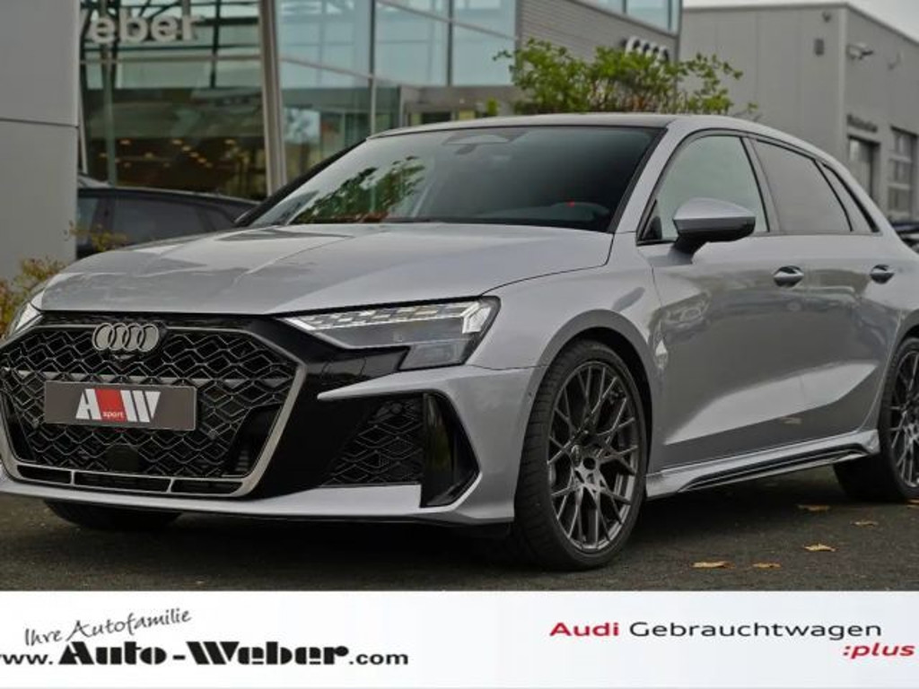 Audi RS3 Sedan