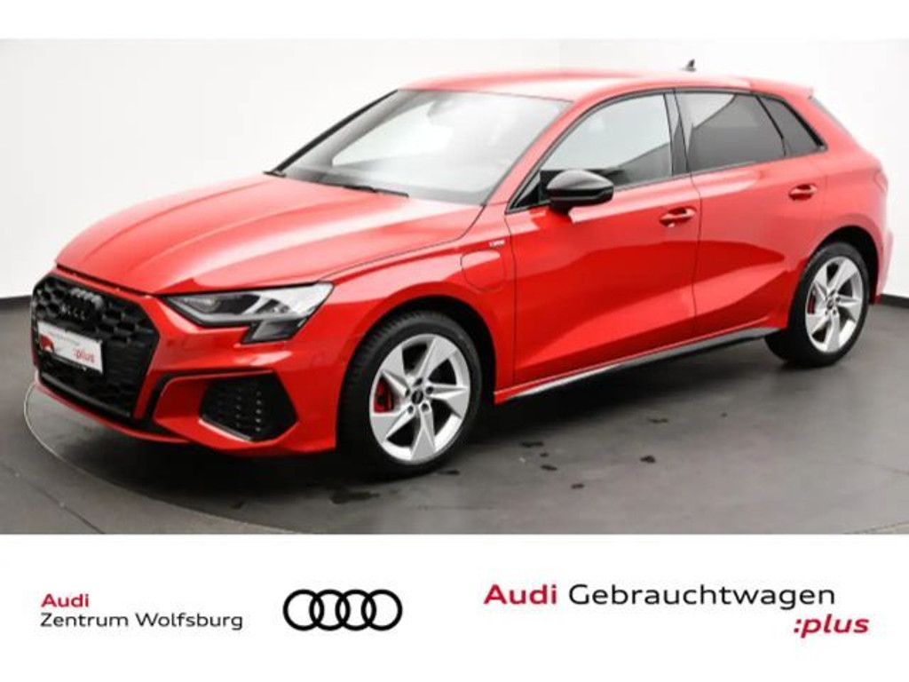 Audi A3 Sedan S-Line S-Tronic Hybride 45 TFSI