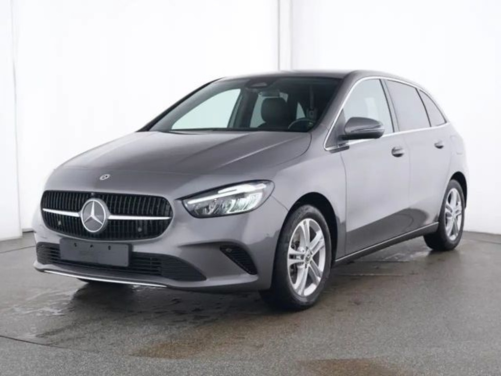 Mercedes-Benz B-Klasse B 250 B 250 e Sedan