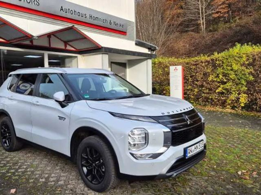 Mitsubishi Outlander PHEV