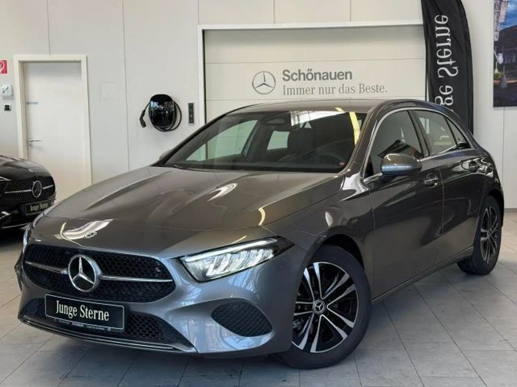 Mercedes-Benz A-Klasse A 200 Progressive