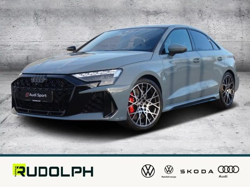 Audi RS3 Sedan
