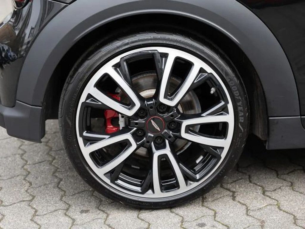 Mini John Cooper Works Cabrio