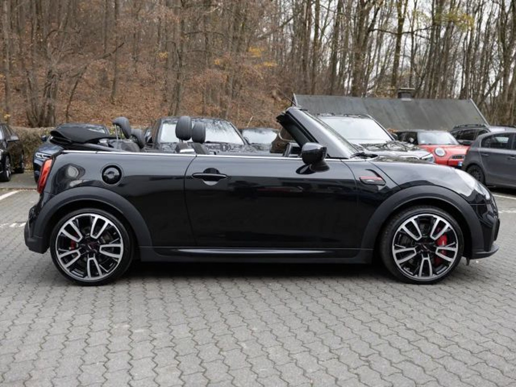 Mini John Cooper Works Cabrio